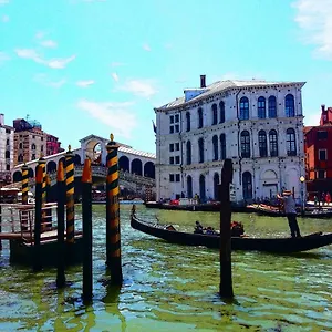 Residenza Grisostomo Pensión Venecia